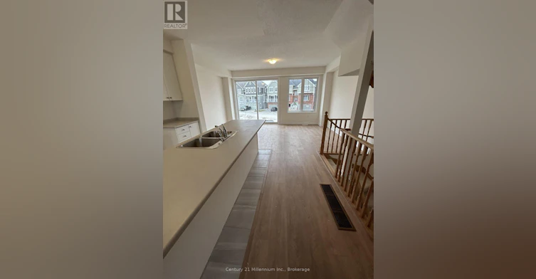 31 Surf Drive, Wasaga Beach, ON, L9Z 0G3 - 2