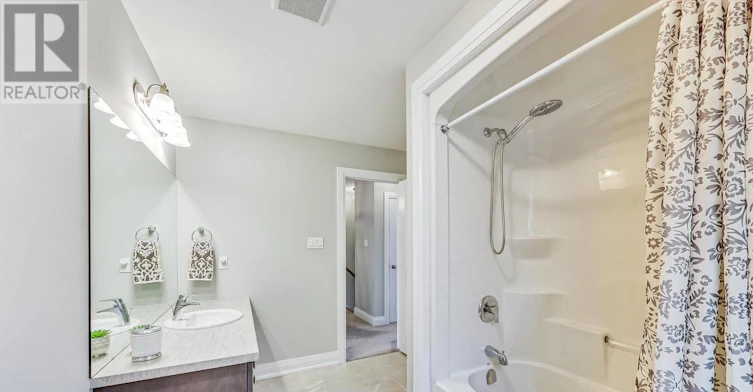 4 George Zubek Drive, Collingwood, ON, L9Y 1M5 - 33