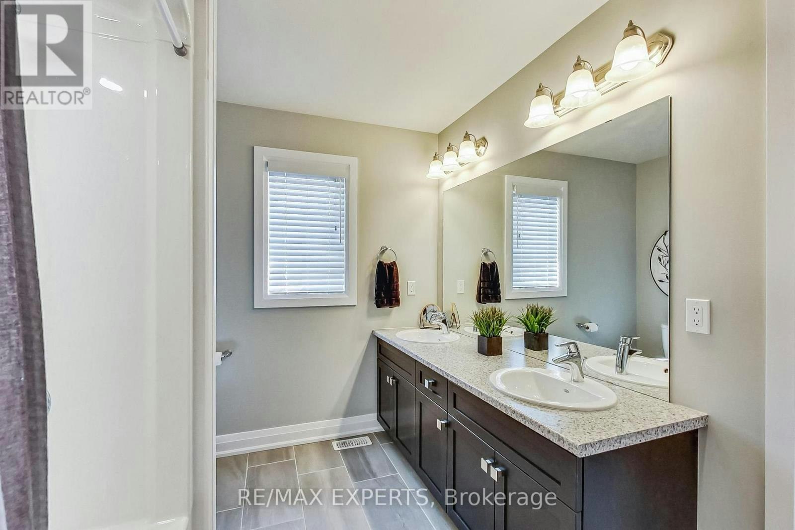 4 George Zubek Drive, Collingwood, ON, L9Y 1M5 - 25