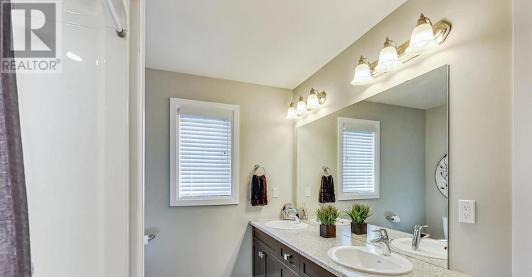 4 George Zubek Drive, Collingwood, ON, L9Y 1M5 - 25