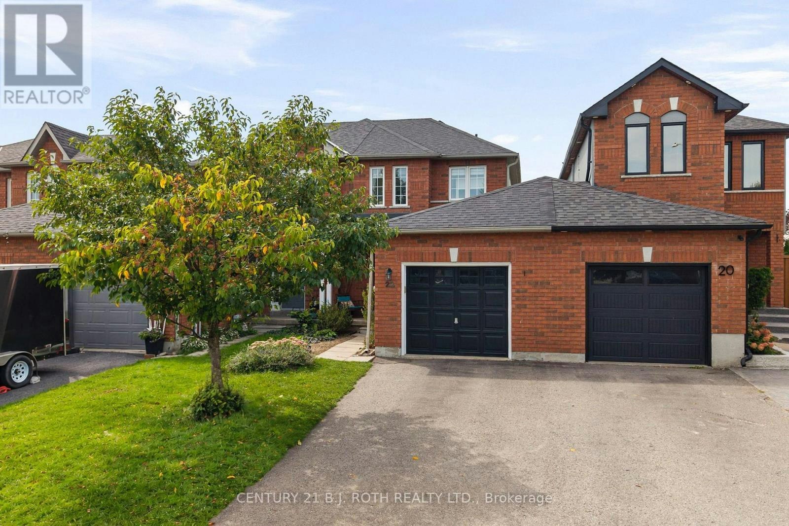 22 Ridwell Street, Barrie, ON, L4N 0X2