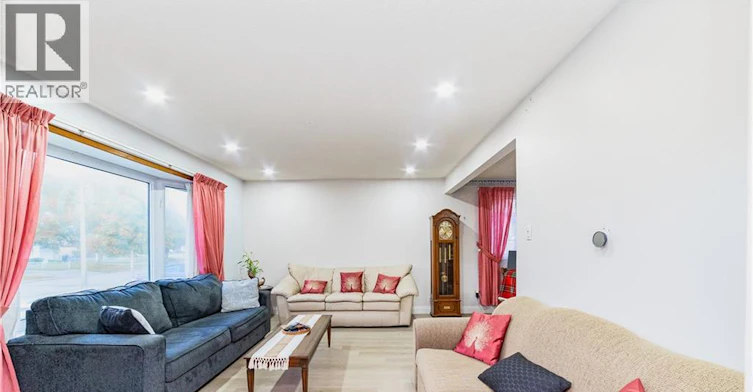 41 Tuerr Drive, Kitchener, ON, N2E 2L9 - 2