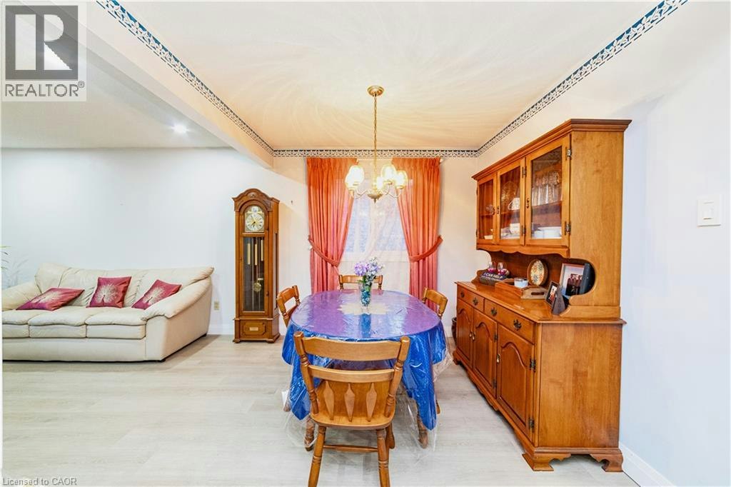41 Tuerr Drive, Kitchener, ON, N2E 2L9 - 4