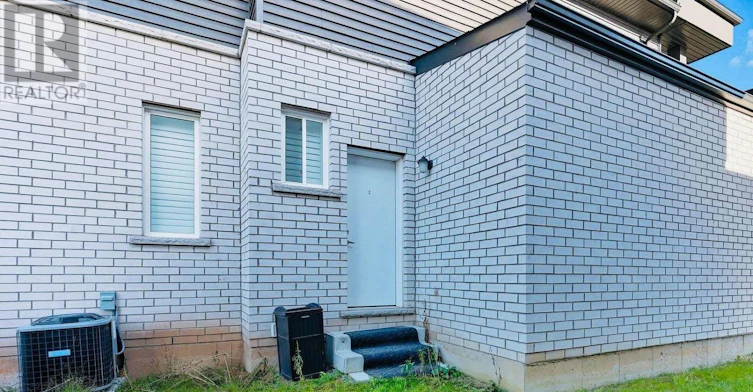 LOWER-8101 Brookside Drive, Niagara Falls, ON, L2H 3T9 - 2