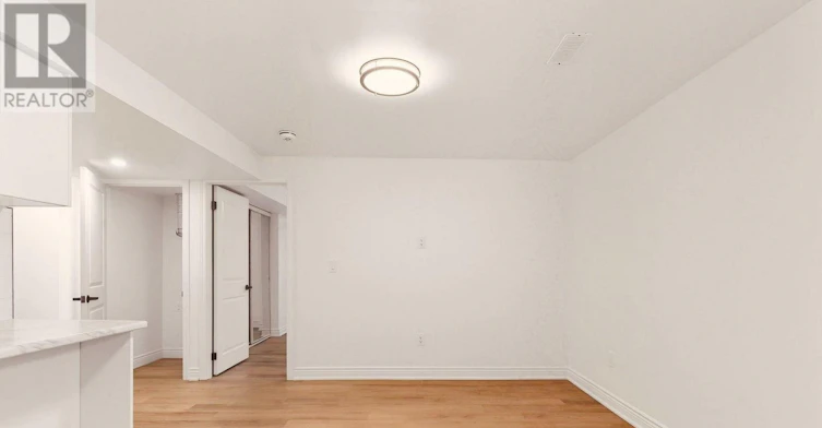 LOWER-8101 Brookside Drive, Niagara Falls, ON, L2H 3T9 - 10