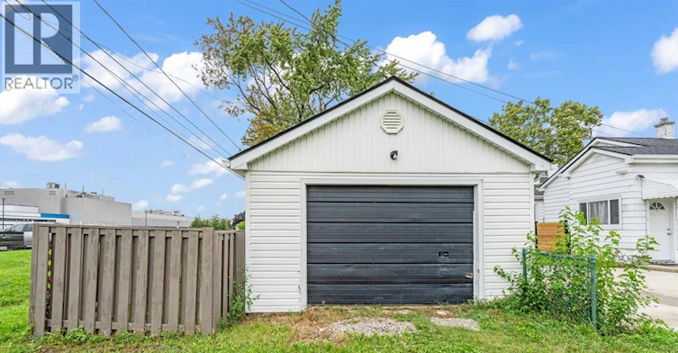 UPPER-2597 Alexis Road, Windsor, ON, N8W 3Z6 - 26