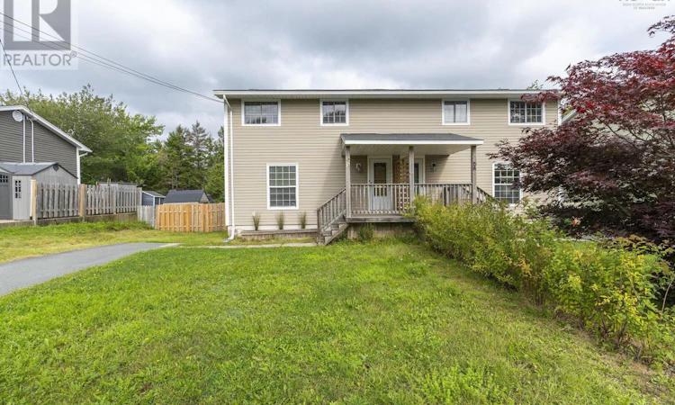 15 Dipper Crescent