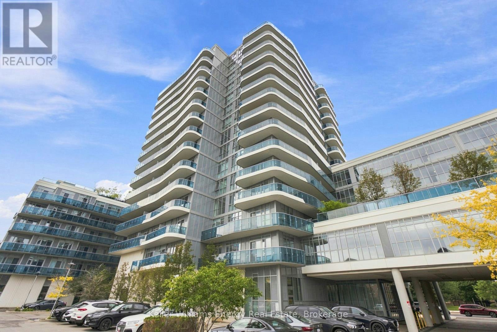 635-9471 Yonge Street, Richmond Hill, ON, L4C 0Z5