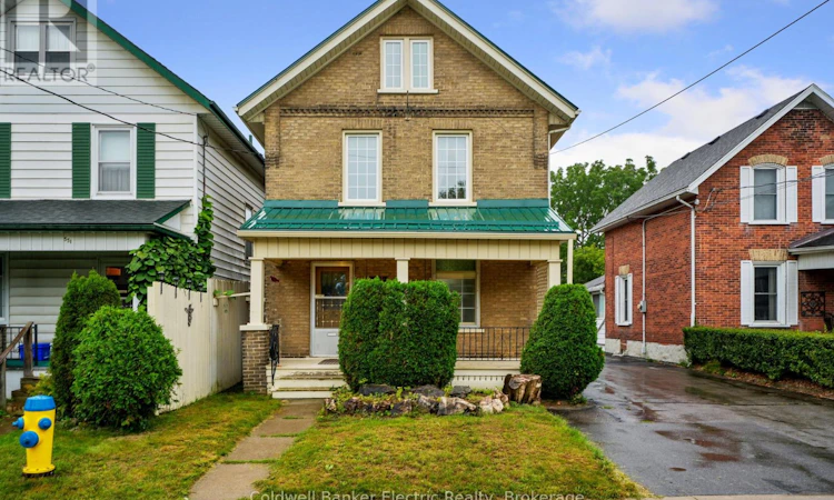 553 Chamberlain Street