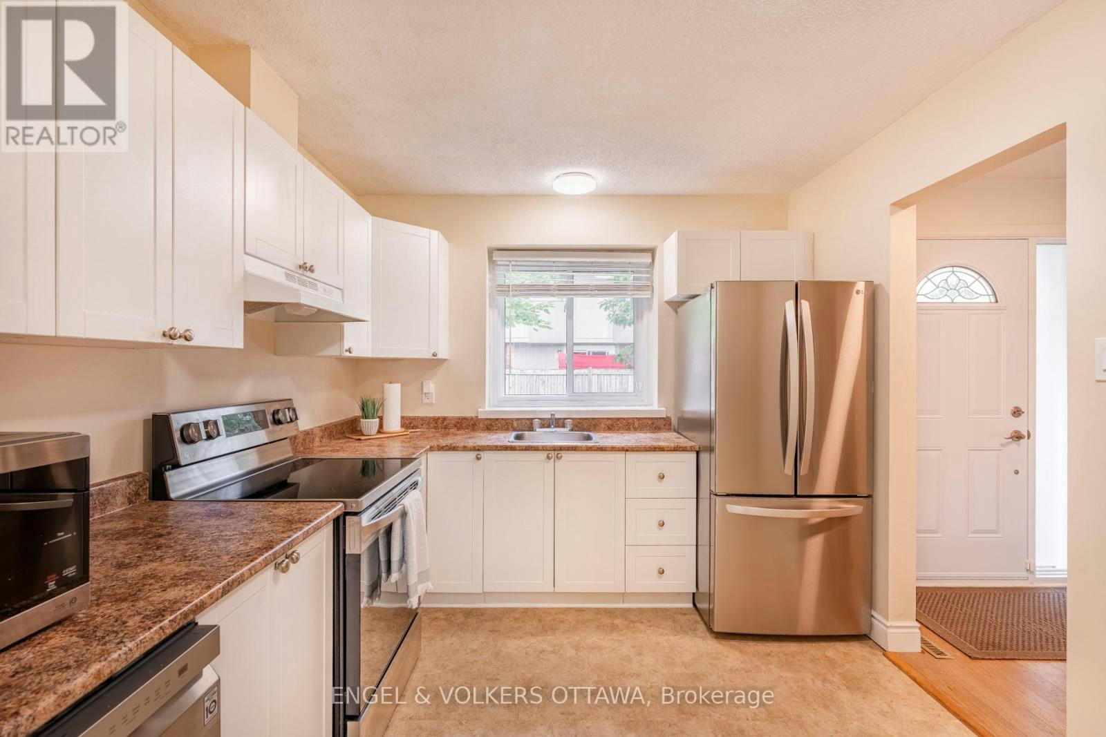E-451 Moodie Drive, Ottawa, ON, K2H 8T6 - 5