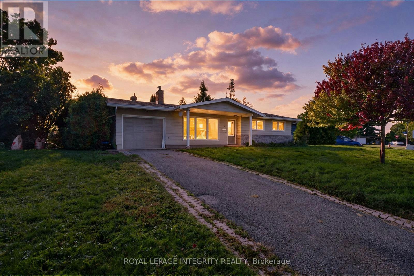 4 Marsden Street, Ottawa, ON, K2H 5L5