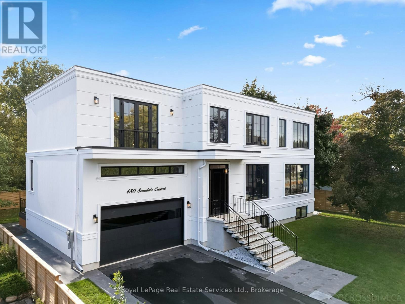 480 Scarsdale Crescent, Oakville, ON, L6L 3W7