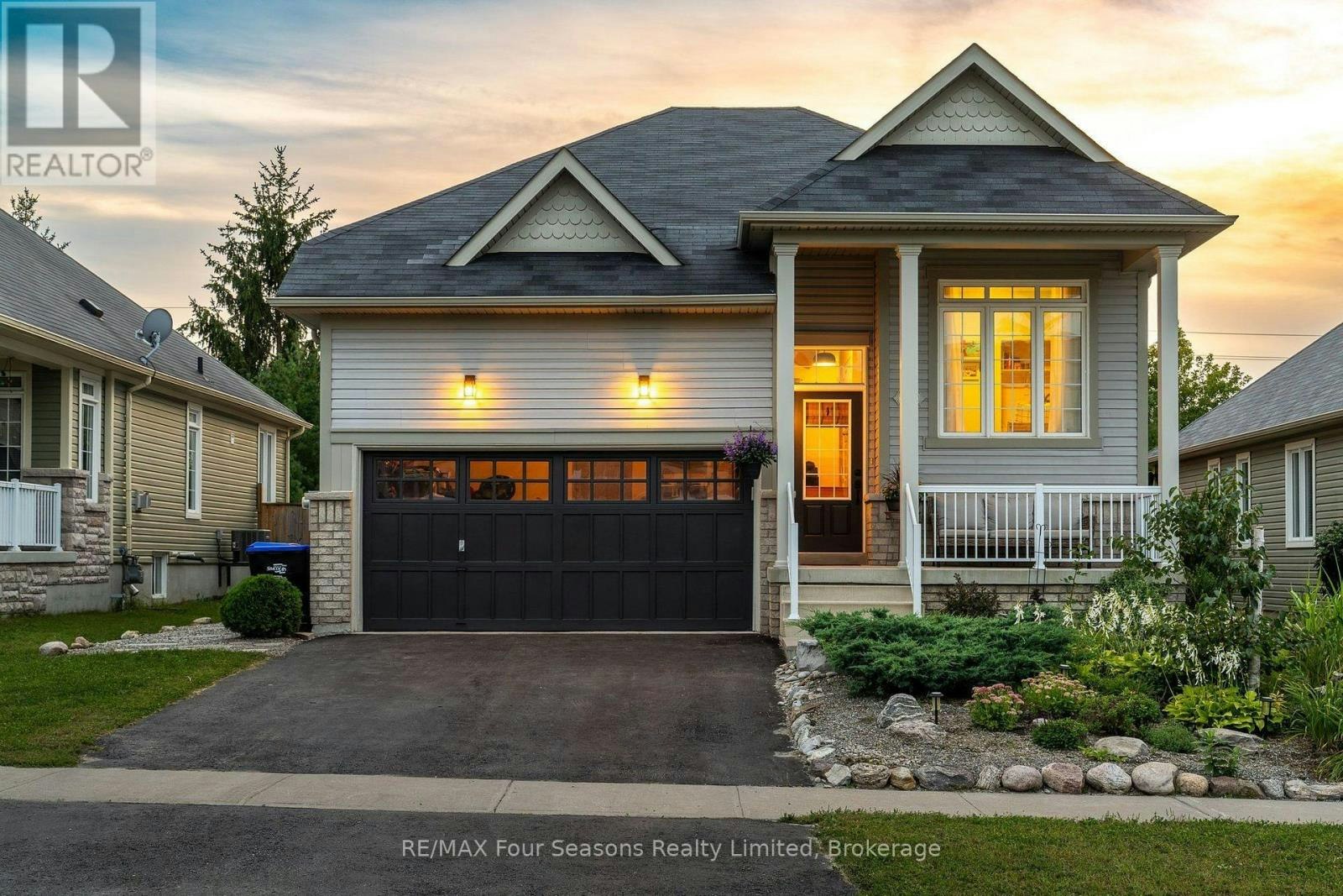 32 Christy Drive, Wasaga Beach, ON, L9Z 1C9