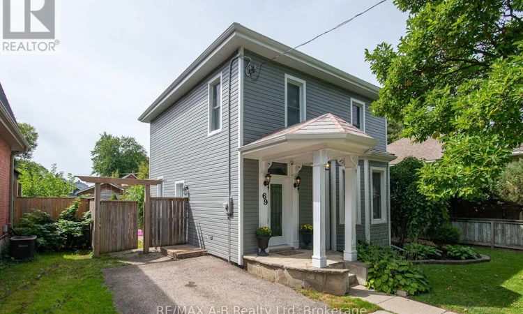 69 Louise Street