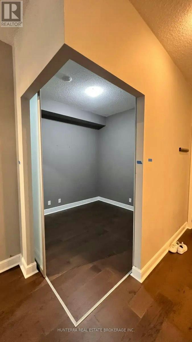 S825-112 George Street, Toronto, ON, M5A 2M5 - 6