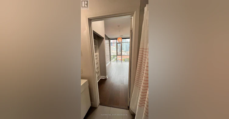 S825-112 George Street, Toronto, ON, M5A 2M5 - 7