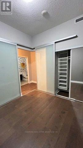 S825-112 George Street, Toronto, ON, M5A 2M5 - 8