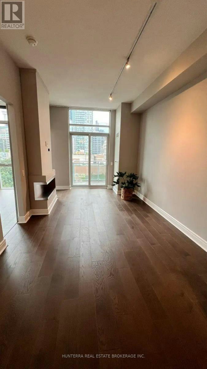 S825-112 George Street, Toronto, ON, M5A 2M5 - 3