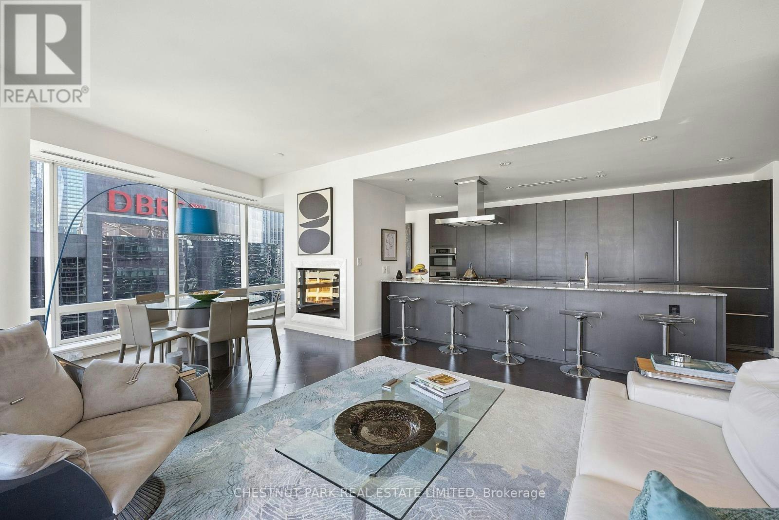 3006-180 University Avenue, Toronto, ON, M5H 0A2 - 9