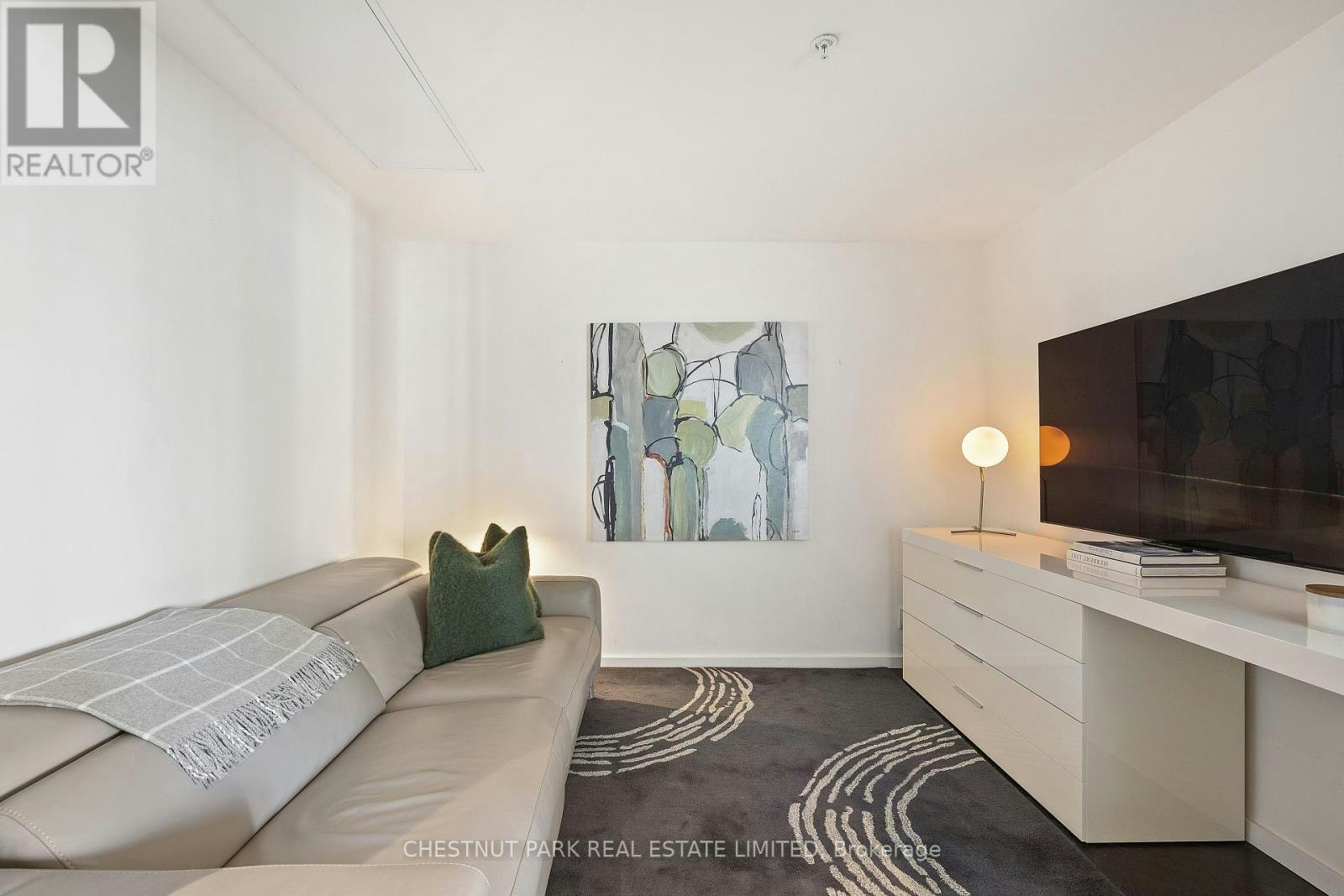 3006-180 University Avenue, Toronto, ON, M5H 0A2 - 4
