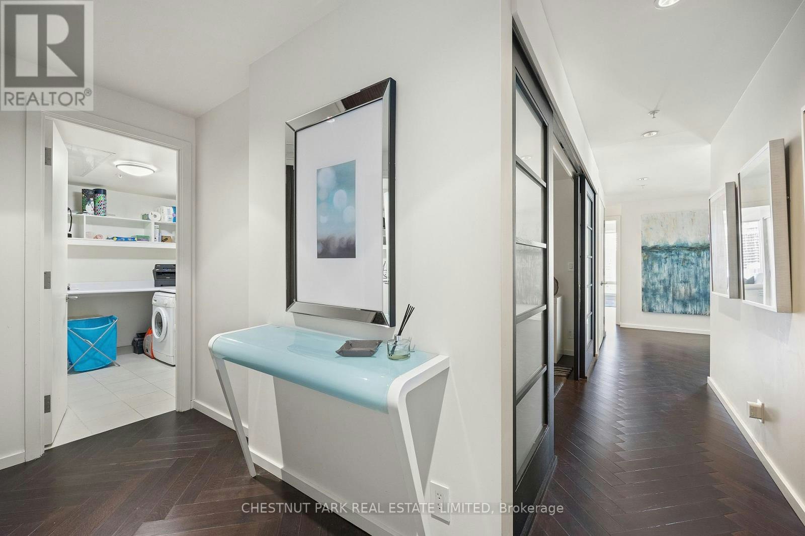 3006-180 University Avenue, Toronto, ON, M5H 0A2 - 5