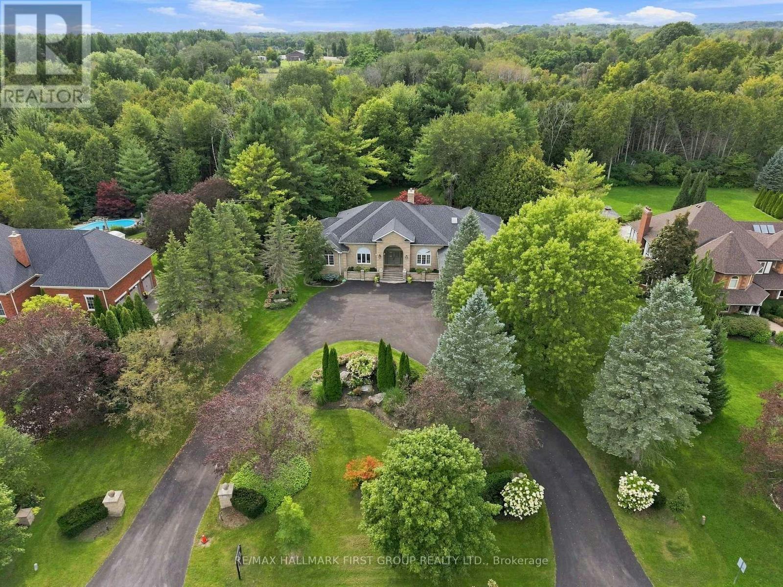 48 Buggey Lane, Ajax, ON, L1Z 1X5