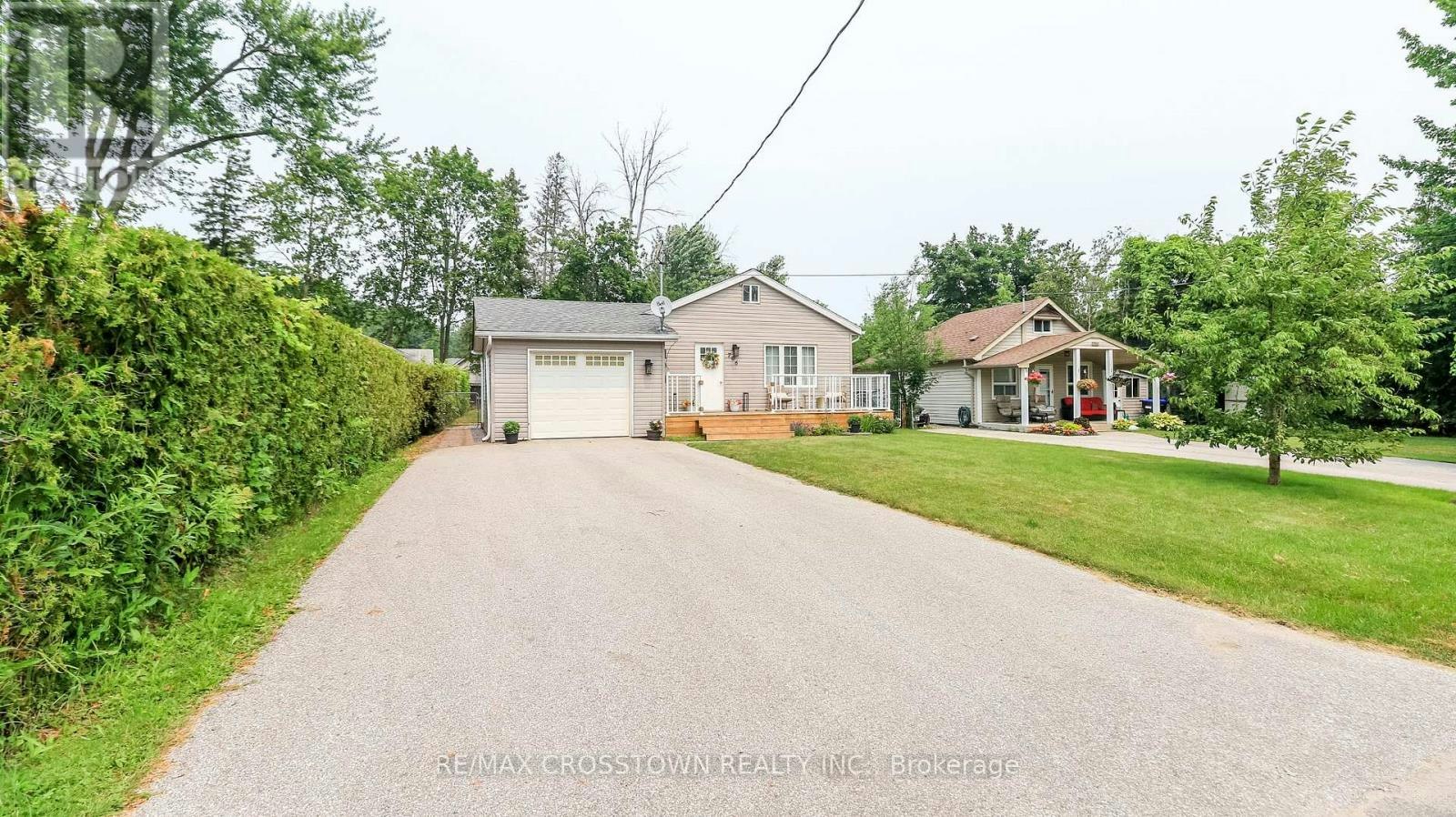 706 Reid Street, Innisfil, ON, L9S 2E9