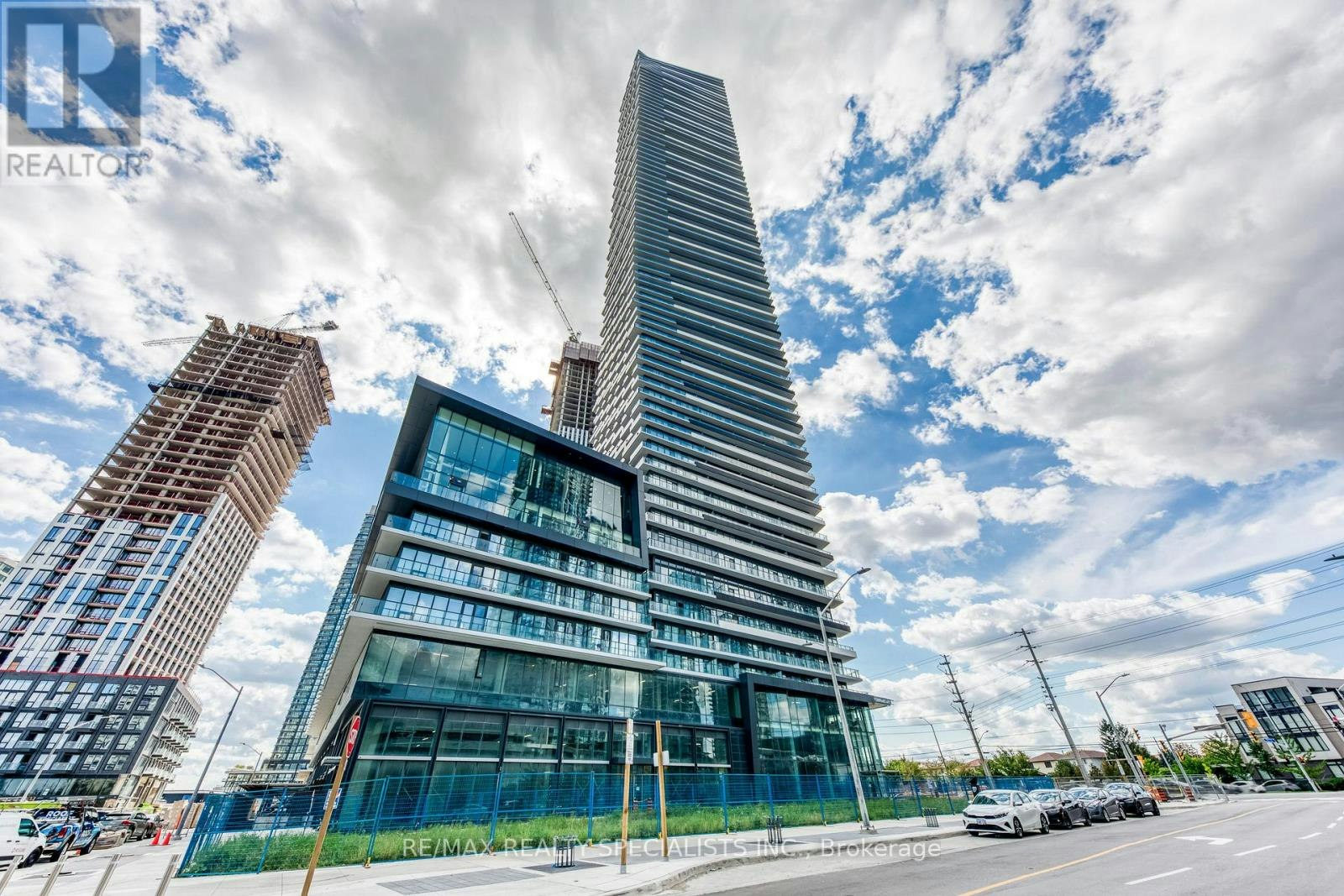 3905-448 Burnhamthorpe Road, Mississauga, ON, L5B 0R4 - 2