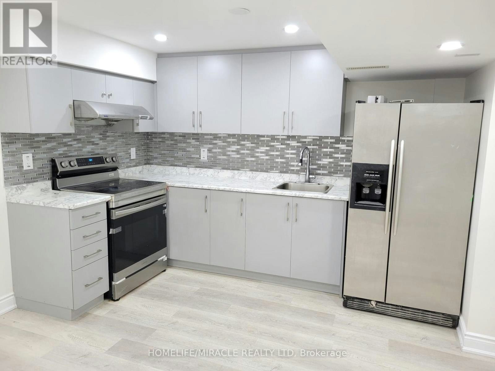 BSMT-6959 Tassel Crescent, Mississauga, ON, L5W 1G9 - 4