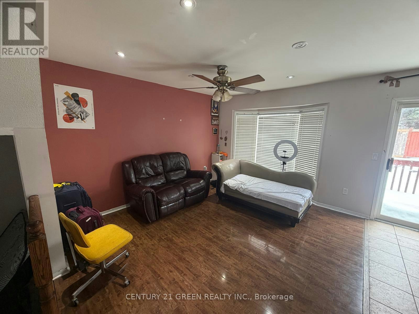 MAIN & 2ND LEVEL-68 Seaside Circle, Brampton, ON, L6R 2G8 - 3