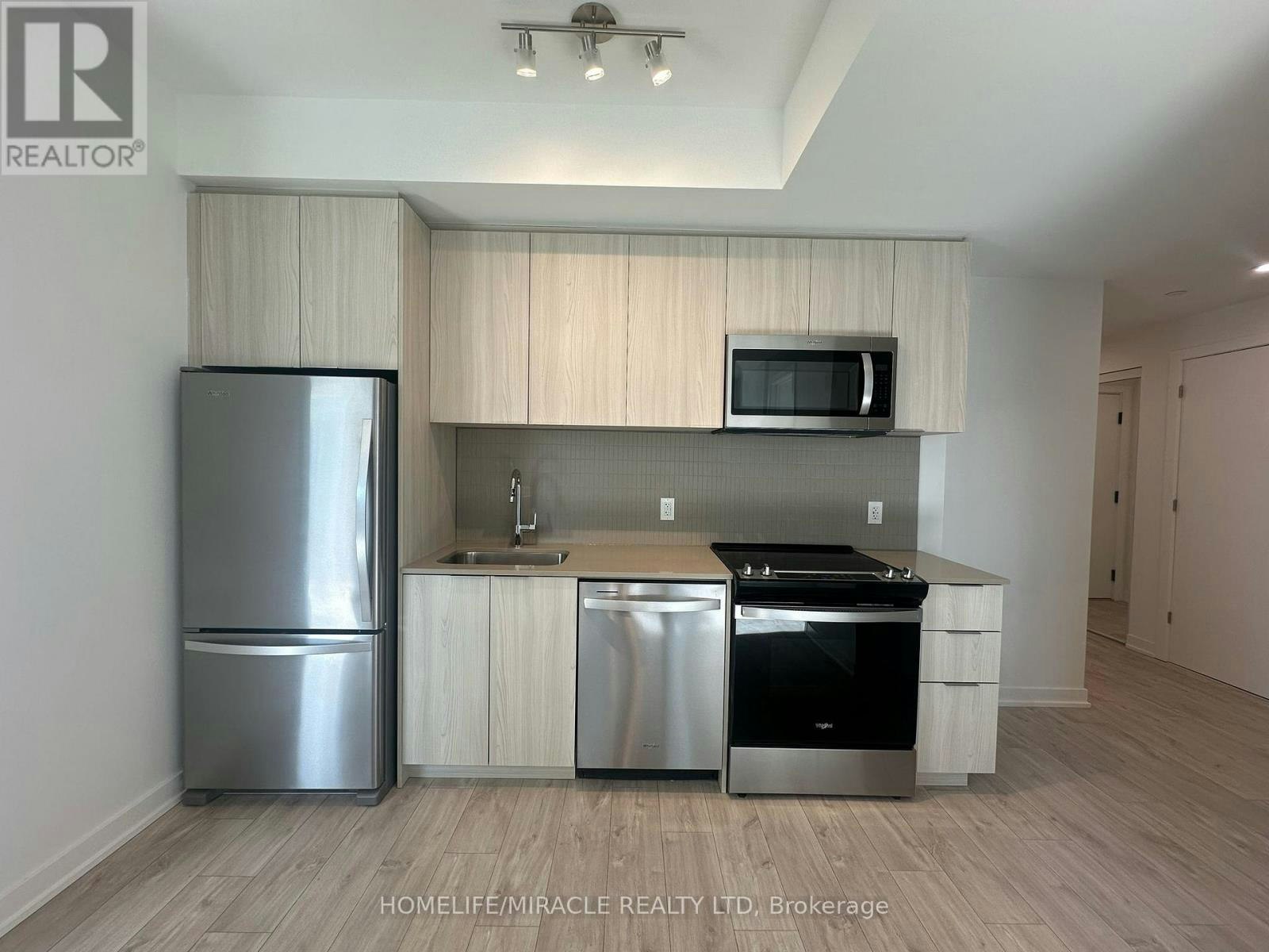 A215-770 Whitlock Avenue, Milton, ON, L9E 1S9 - 5