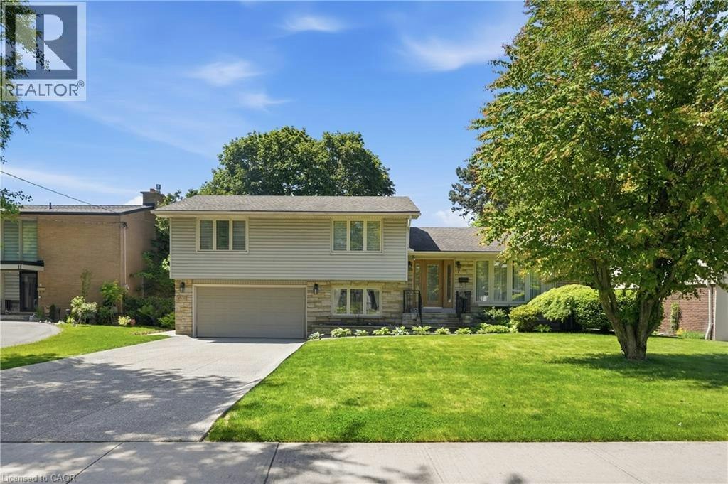 7 Braemar Place, Hamilton, ON, L9C 1C9