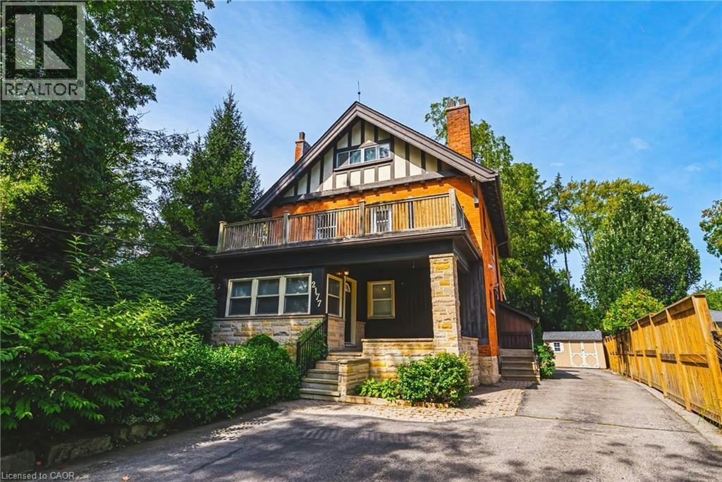 2177 Lakeshore Road, Burlington, ON, L7R 1A5