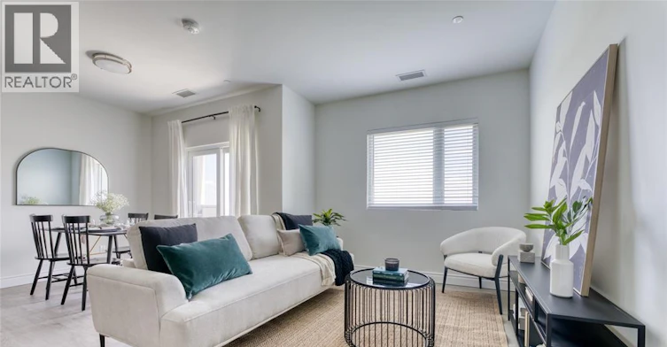 210-1900 6th Concession, Lasalle, ON, N9H 0P4 - 6