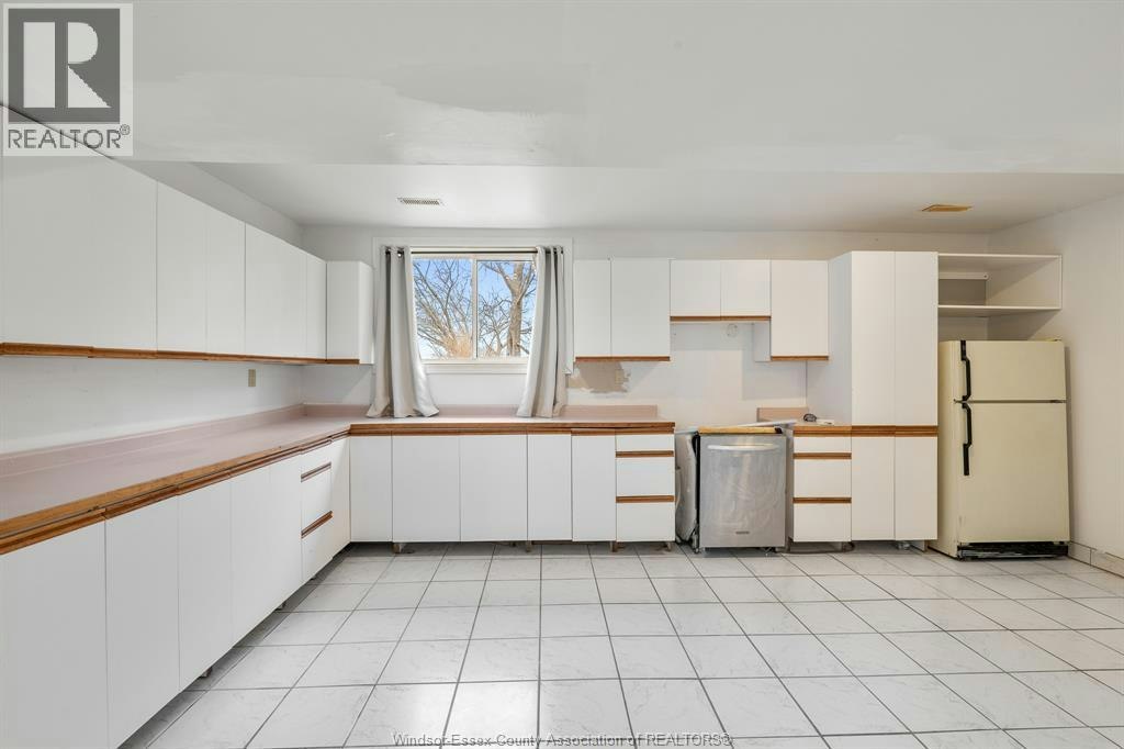 A-5530 St. Clair, Lakeshore, ON, N0R 1N0 - 32