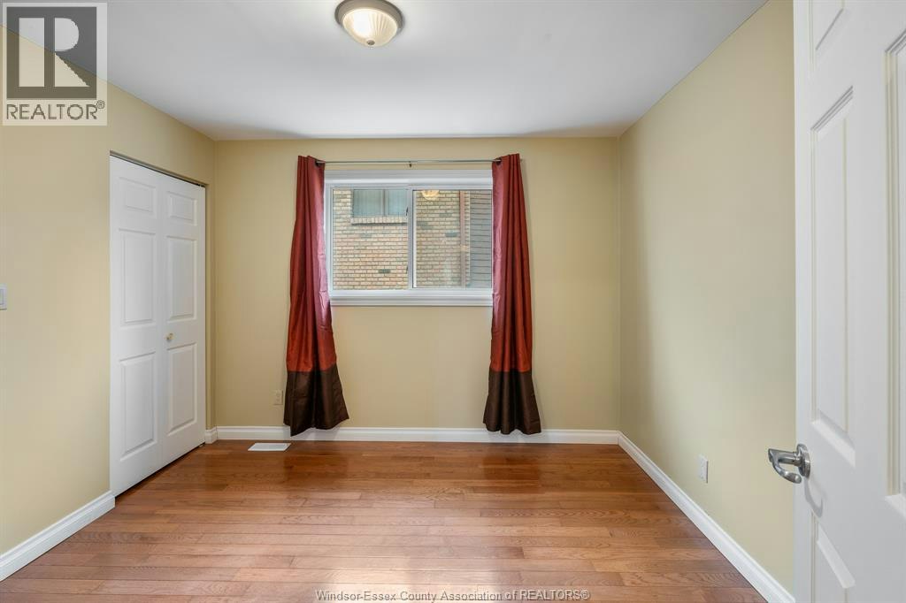 A-5530 St. Clair, Lakeshore, ON, N0R 1N0 - 21