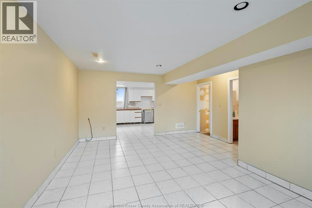 A-5530 St. Clair, Lakeshore, ON, N0R 1N0 - 31