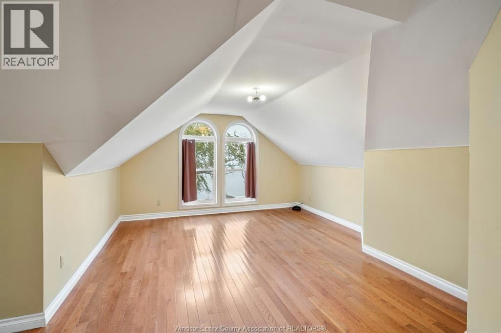 A-5530 St. Clair, Lakeshore, ON, N0R 1N0 - 17