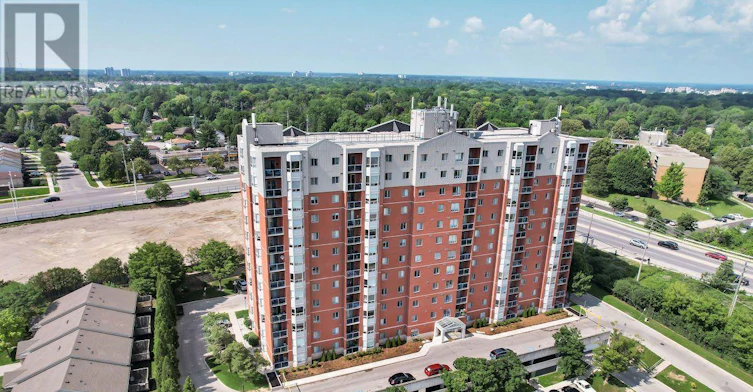 310-30 Chapman Court, London, ON, N6G 4Y4 - 46