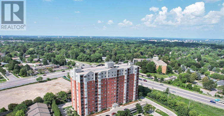 310-30 Chapman Court, London, ON, N6G 4Y4 - 43