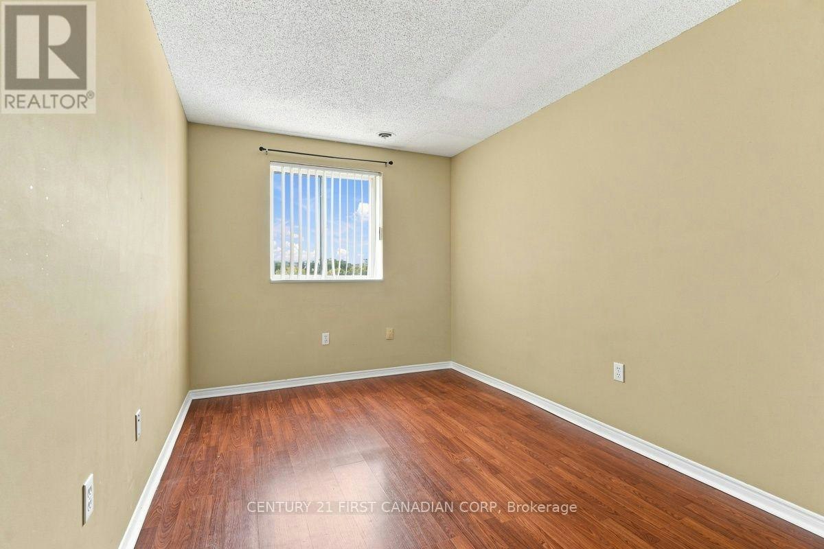 310-30 Chapman Court, London, ON, N6G 4Y4 - 26