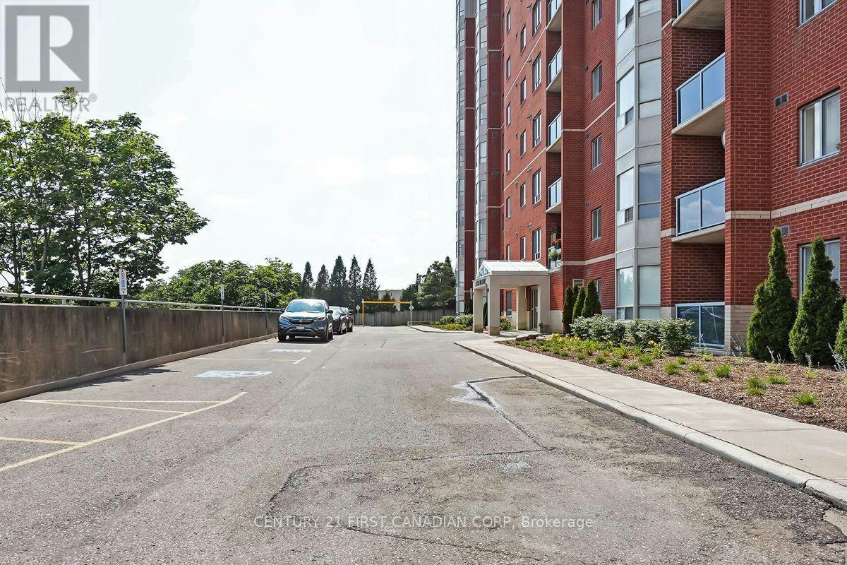 310-30 Chapman Court, London, ON, N6G 4Y4 - 40