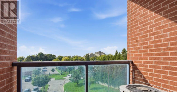 310-30 Chapman Court, London, ON, N6G 4Y4 - 31