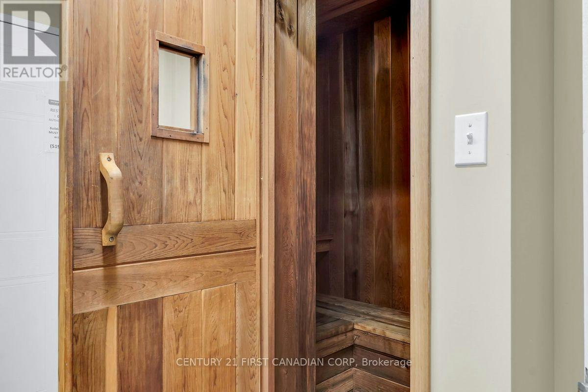 310-30 Chapman Court, London, ON, N6G 4Y4 - 34