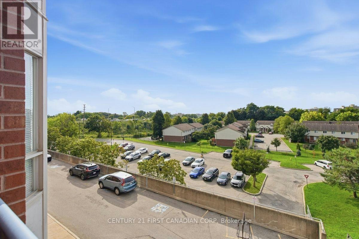 310-30 Chapman Court, London, ON, N6G 4Y4 - 33