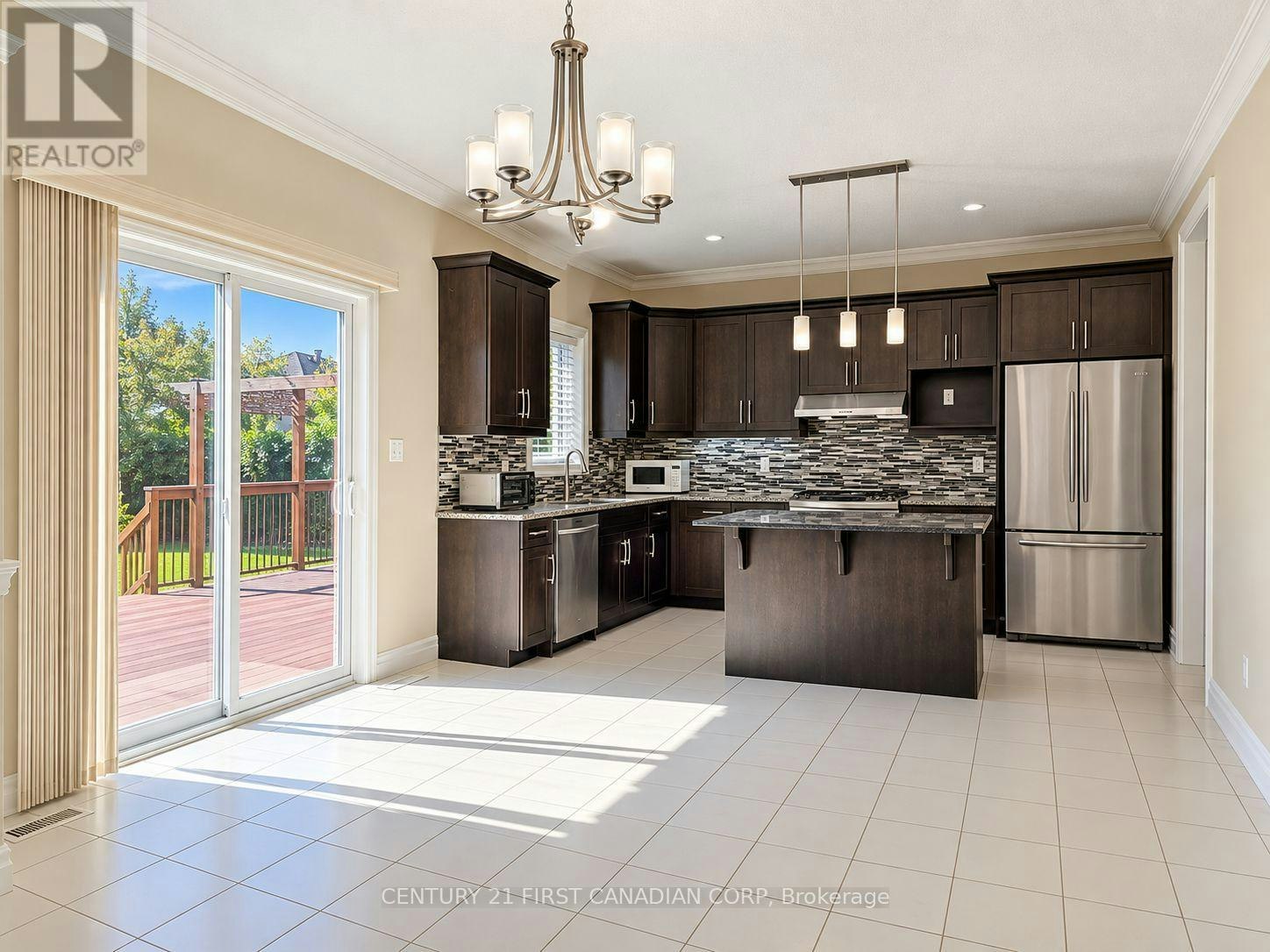 1025 Gleneagle Trail, London, ON, N6G 0K9 - 3