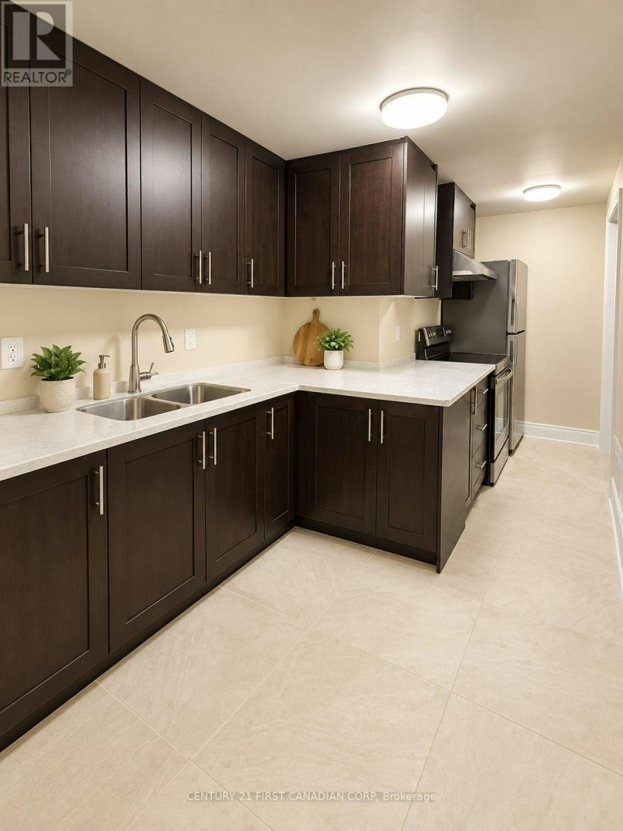 1025 Gleneagle Trail, London, ON, N6G 0K9 - 4