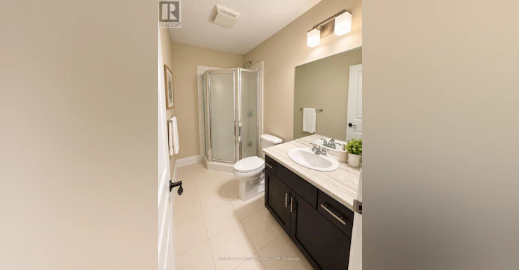 1025 Gleneagle Trail, London, ON, N6G 0K9 - 11
