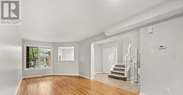 159 Colliston Crescent, Ottawa, ON, K1V 2J5 - 4