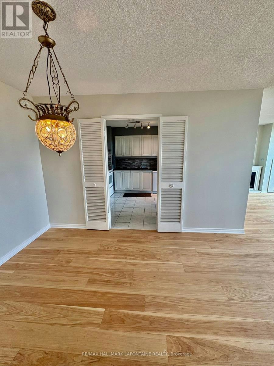 812-2951 Riverside Drive, Ottawa, ON, K1V 8W6 - 7